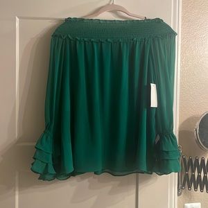 CeCe Emerald Green Off the Shoulder top